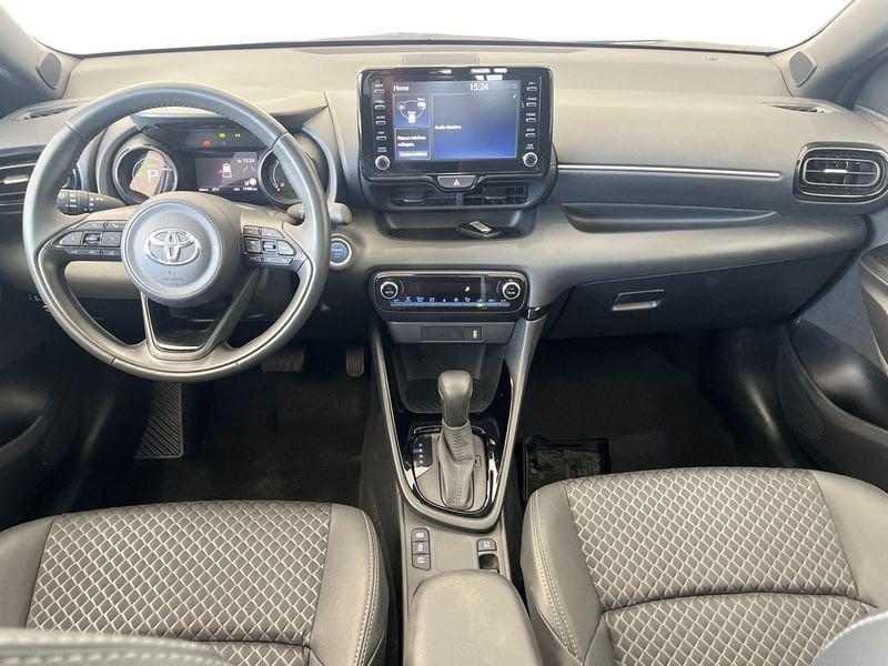 Toyota Yaris Yaris 1.5h Lounge