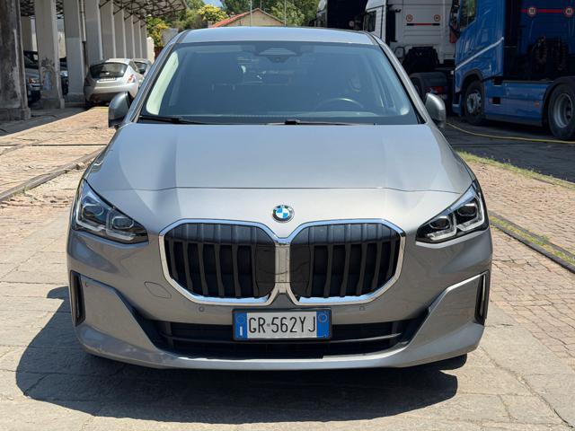 BMW 220 i 48V Active Tourer