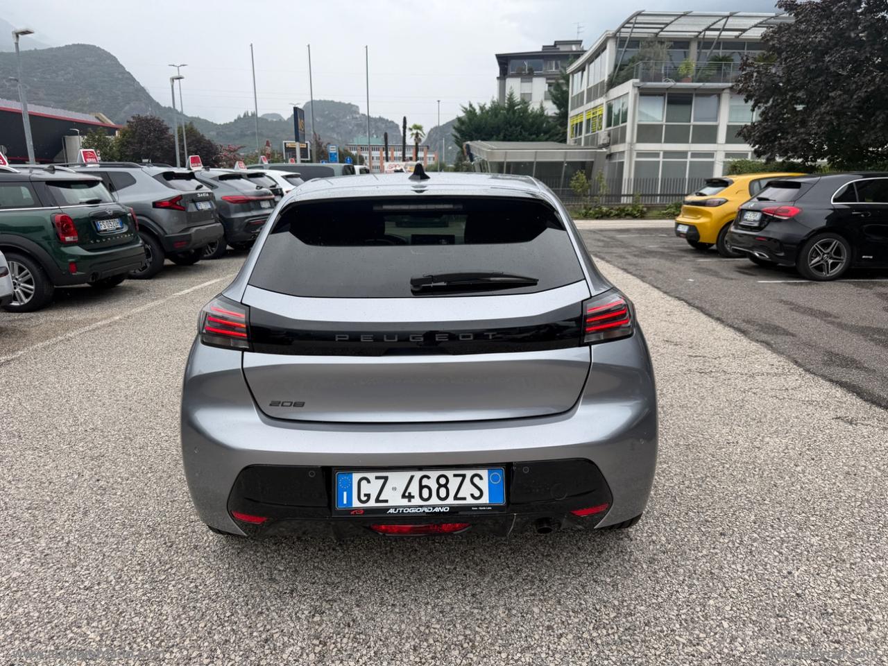 PEUGEOT 208 PureTech 100 S&S 5p. Allure