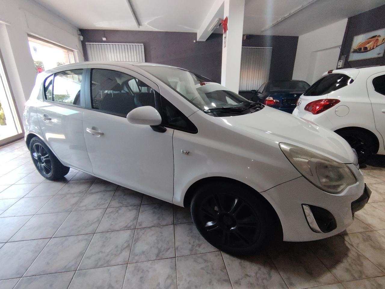 Opel Corsa 1.2 85CV 5 porte GPL-TECH Edition