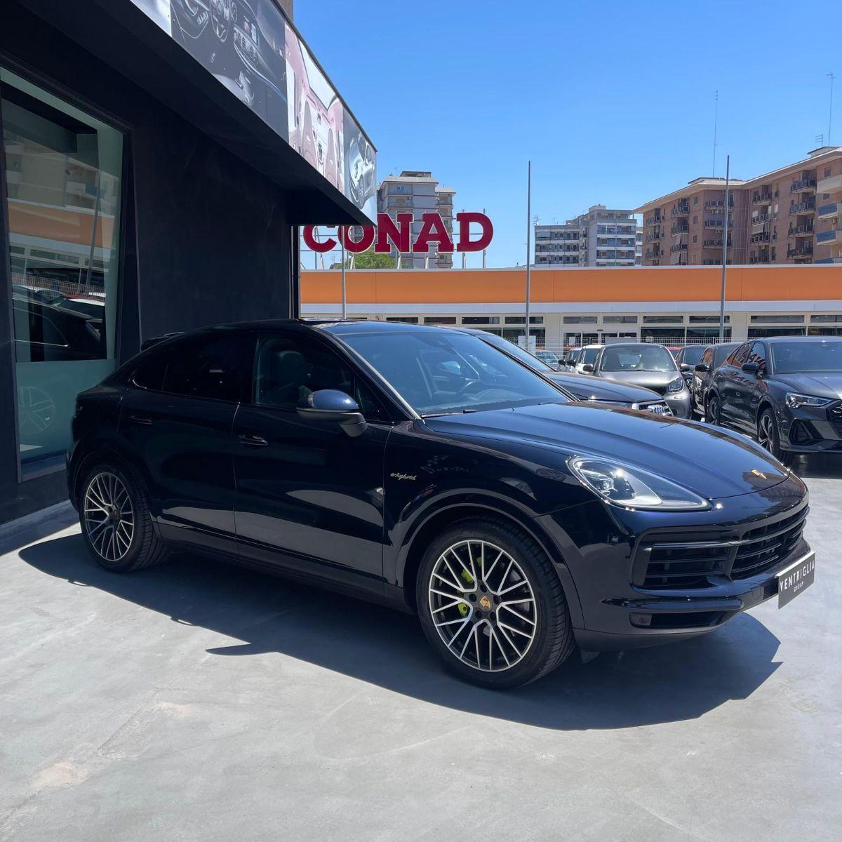PORSCHE - Cayenne COUPE - 3.0 V6 E-Hybrid