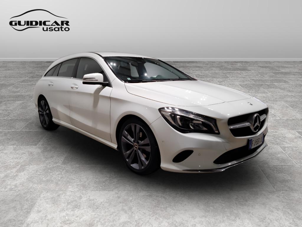 Mercedes-Benz CLA Shooting Brake - X117 - CLA Shooting Brake 220 d Sport a