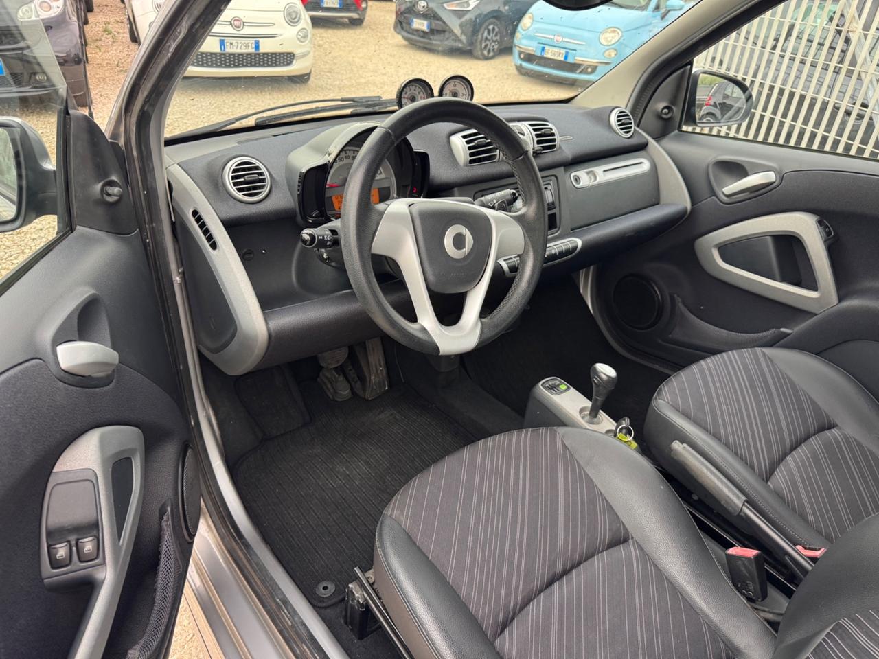Smart ForTwo 1000 52 kW coupé passion SERVOSTERZO