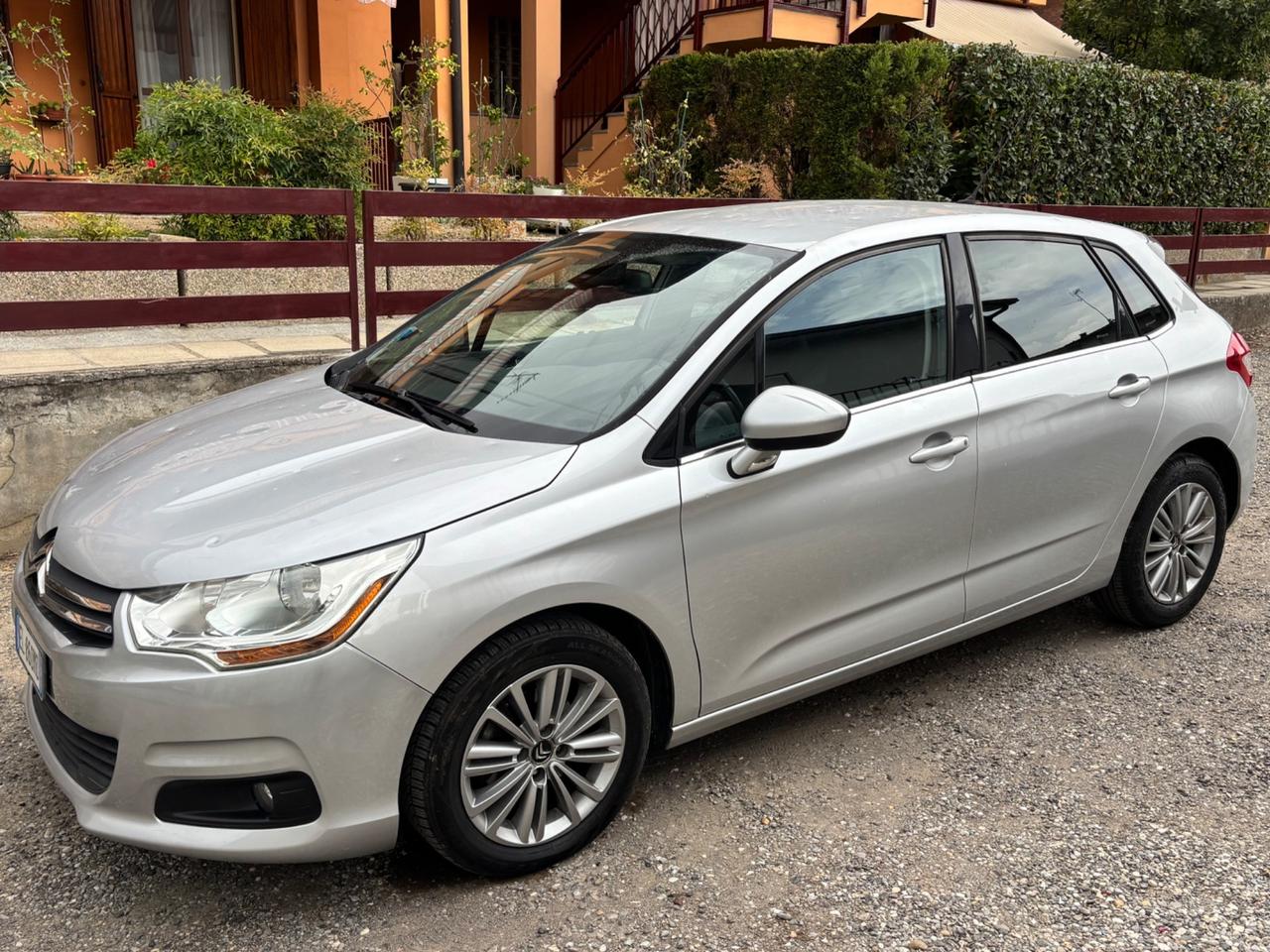 Citroen C4 1.4 VTi 95 Seduction