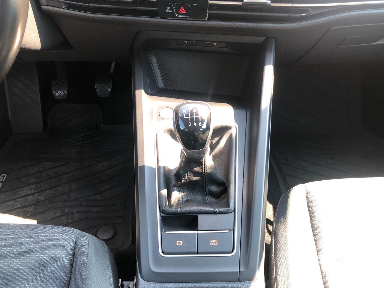 Volkswagen Golf 1.0 TSI EVO Life
