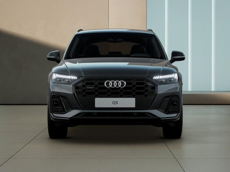 Audi Q5 50 2.0 tfsi e identity black quattro s-tronic