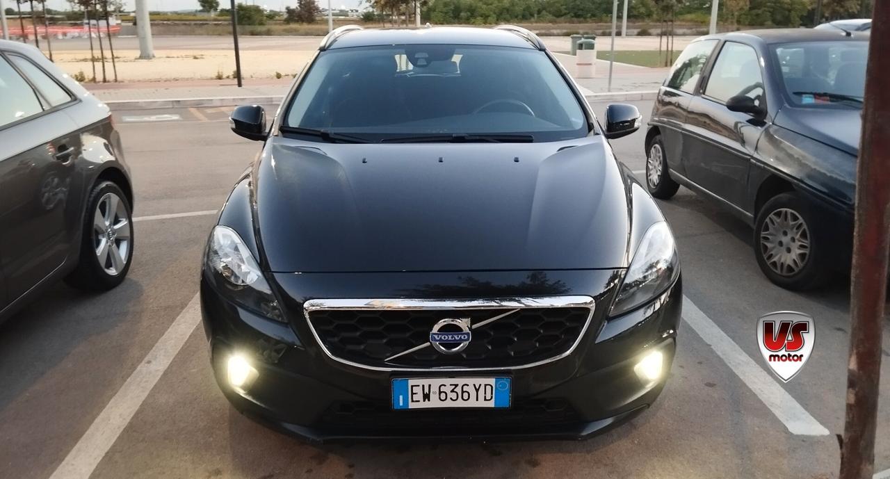 VOLVO V40 CROSS COUNTRY AUTOMATICA