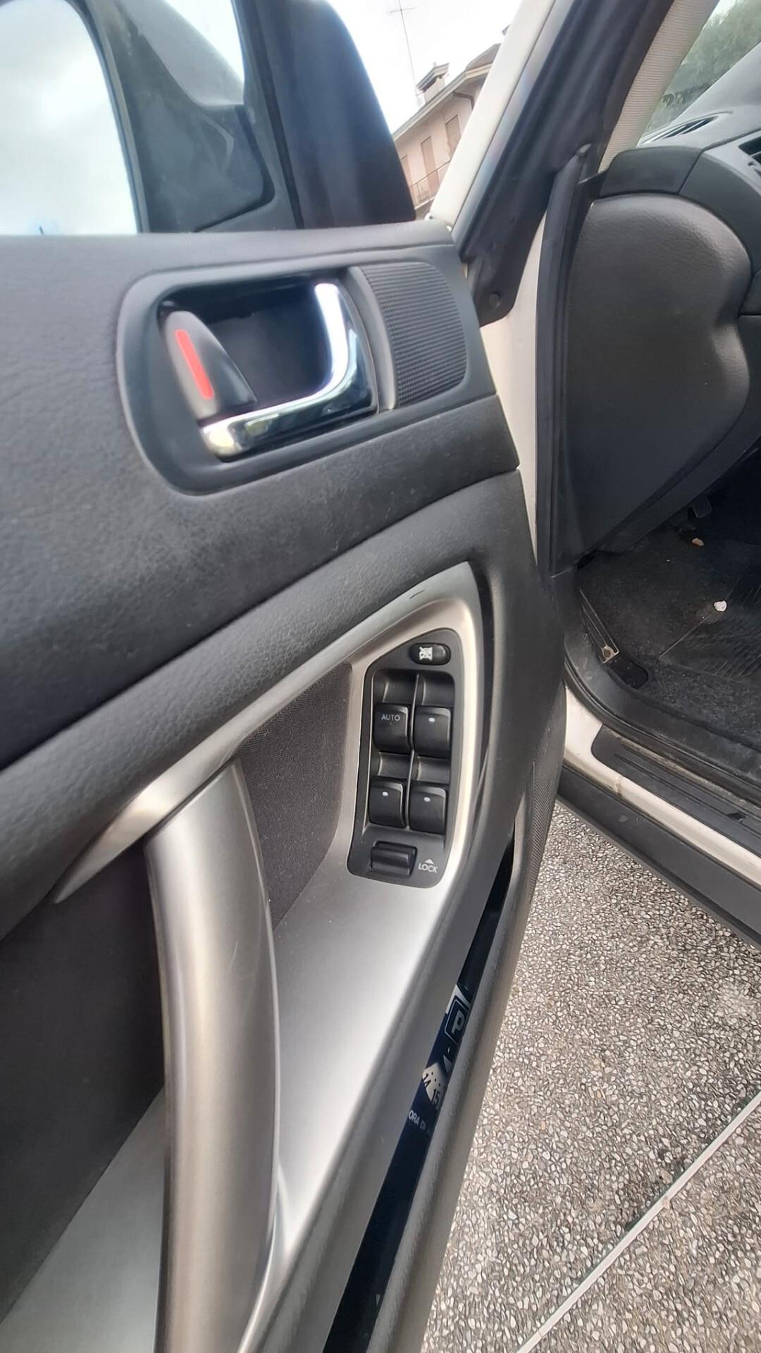 Subaru OUTBACK 2.0D 16V CM