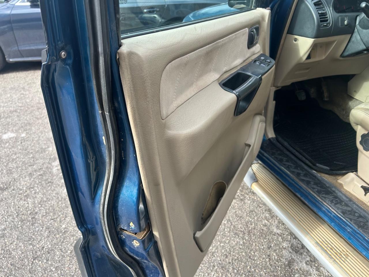 Nissan Terrano II 3.0 DiT 4X4