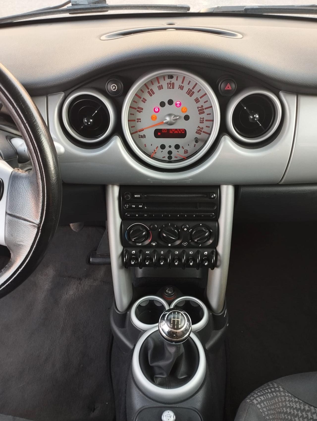 Mini 1.6 16V Cooper