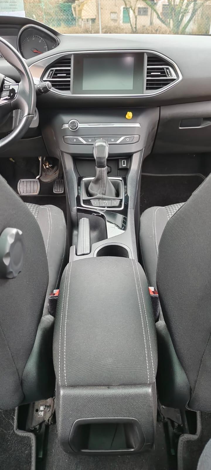 Peugeot 308 BlueHDi 120 S&S EAT6 GT Line