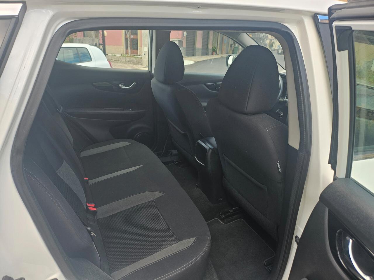 Nissan Qashqai 1.5 dCi 115 CV Business 2020