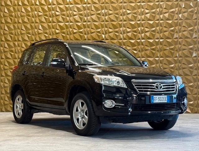 Toyota RAV 4 RAV4 2.2 D-4D 150 CV DPF Exclusive
