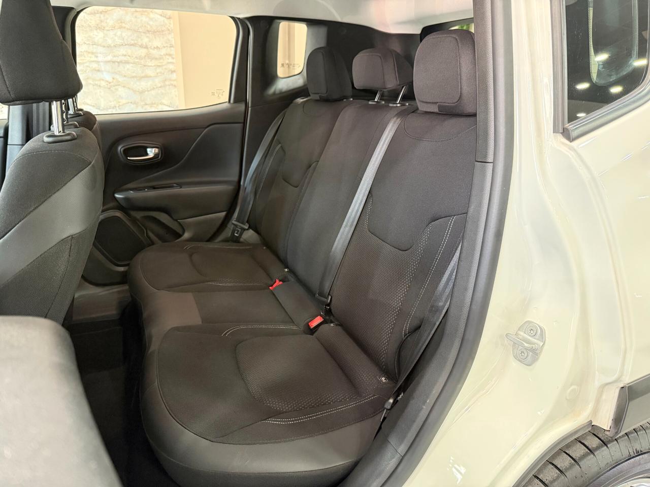 Jeep Renegade 1.6 Mjt 130 CV Limited - Pari al nuovo