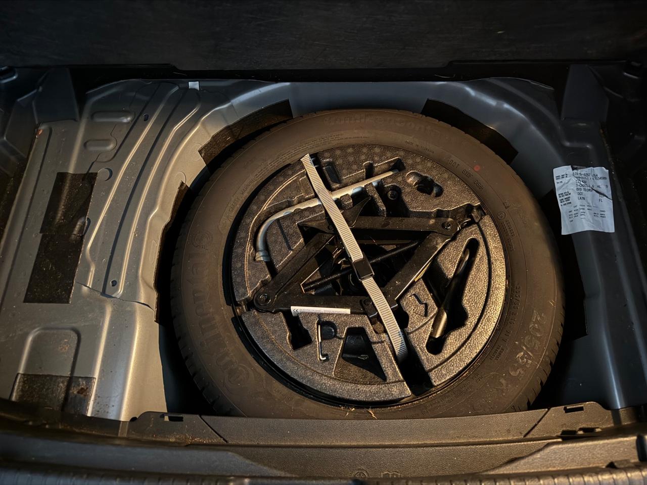 Volkswagen T-Cross 1.6 TDI 95cv VIRTUAL COCKPIT FULL