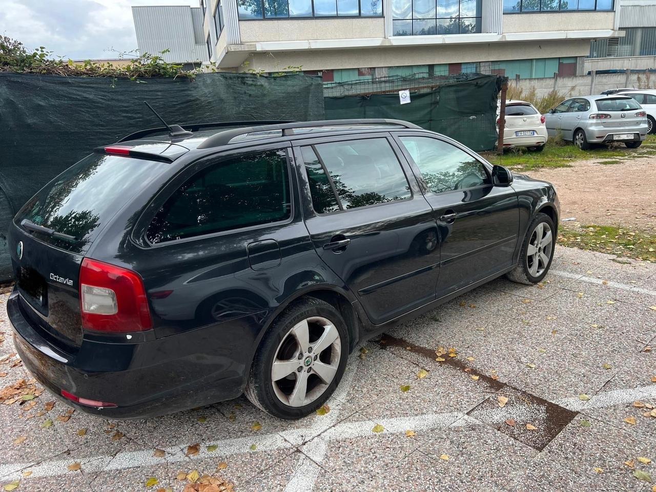 Skoda Octavia 1.6 TDI CR F.AP. Elegance