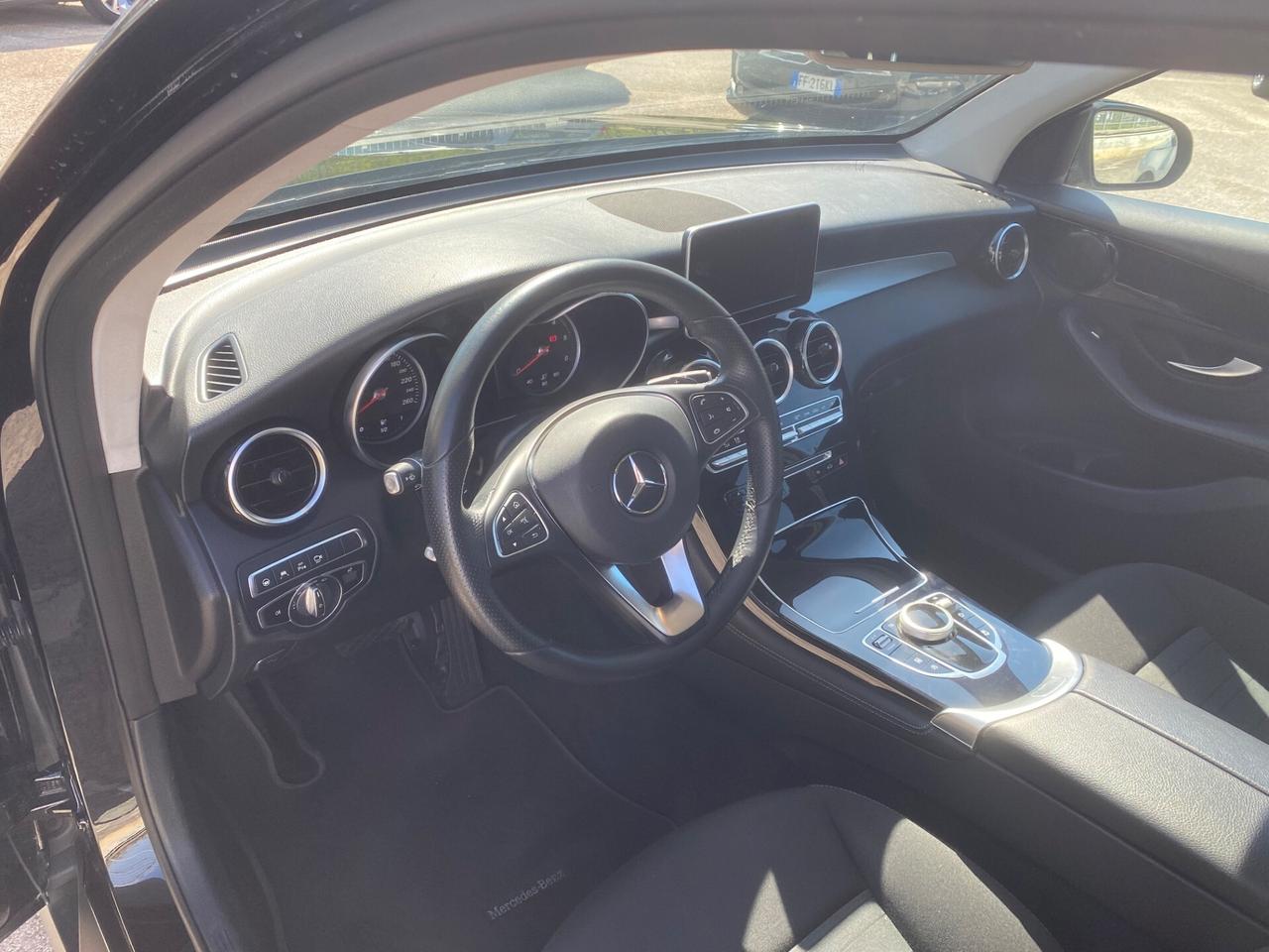 Mercedes-benz GLC 220 d 4Matic Business