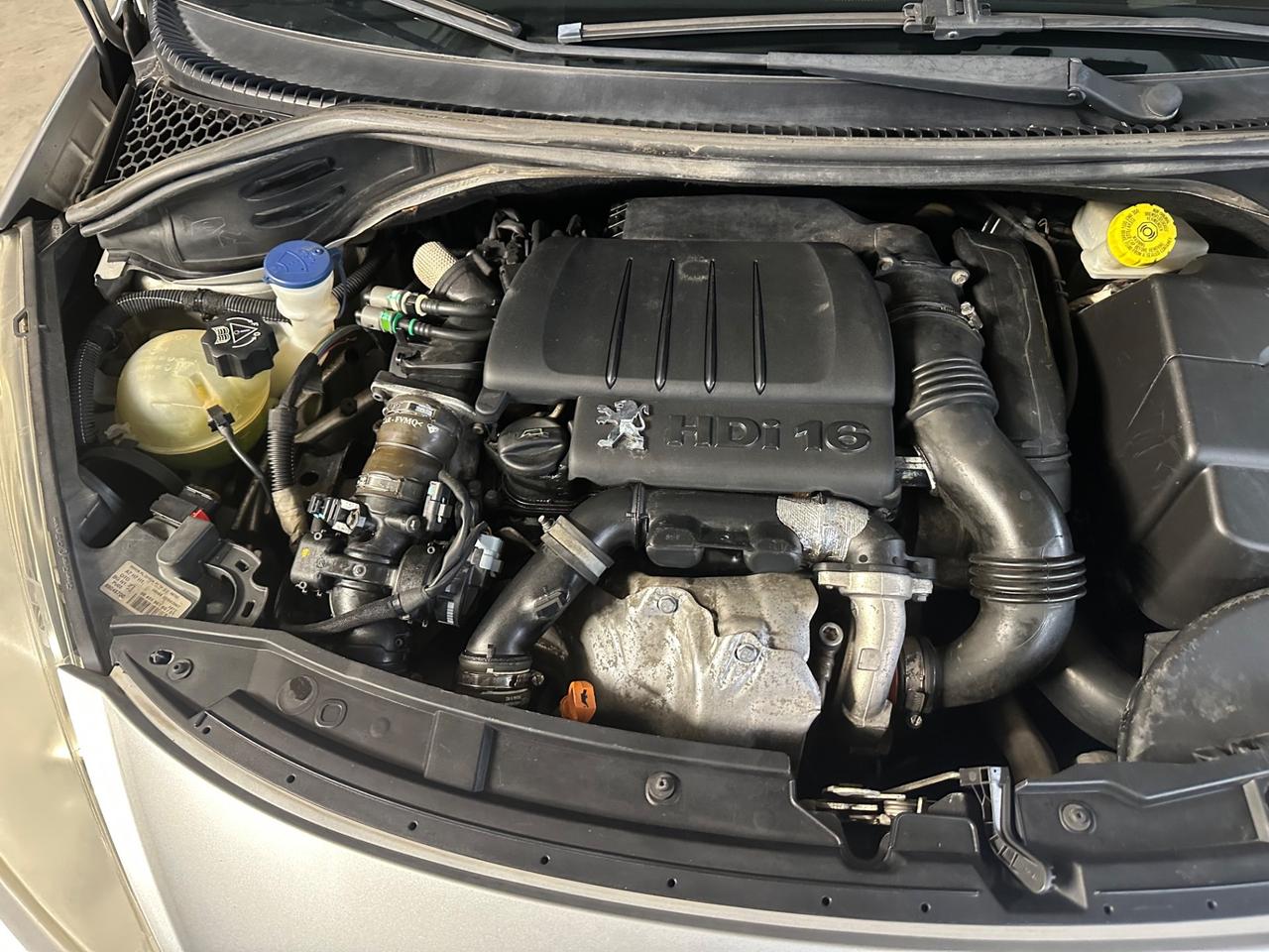 Peugeot 207 1.6 HDi 110CV 3p. XS