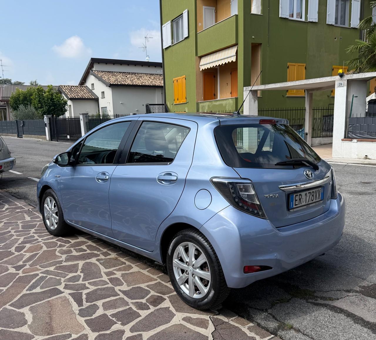 Toyota Yaris 1.5 Hybrid 5 porte Lounge
