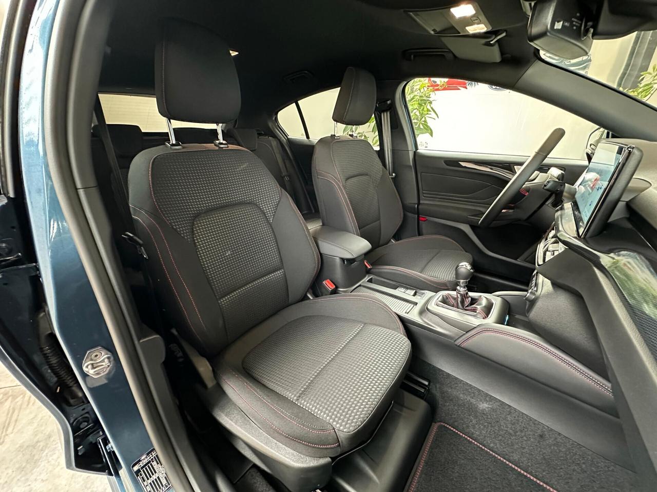 Ford Focus 1.0 EcoBoost Hybrid 125 CV 5p. ST-Line