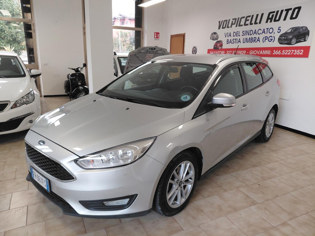 FORD FOCUS ANNO 2018 DS 1.5 ADATTA NEOPATENTATI KM 121 mila