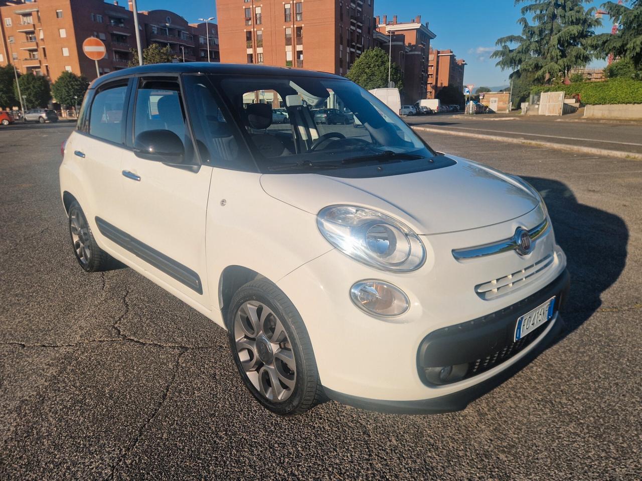 Fiat 500L 1.4 95cv Lounge 109 mila km