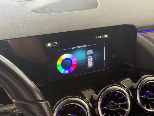 MERCEDES-BENZ GLA 200 d Automatic Premium