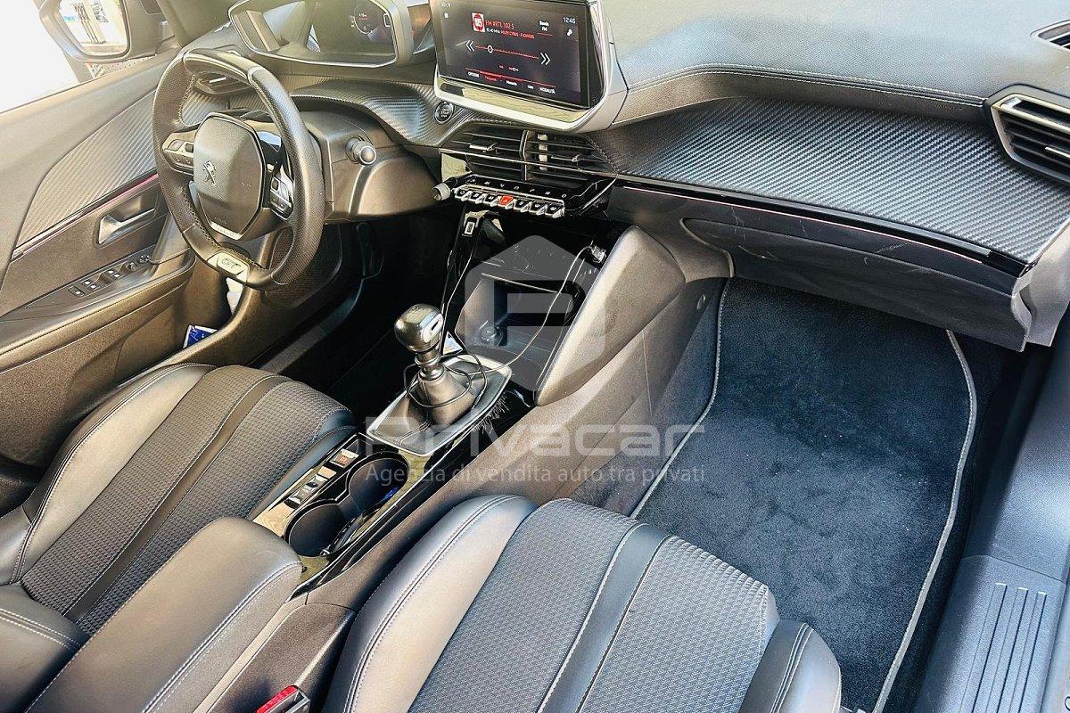 PEUGEOT 2008 PureTech 130 S&S EAT8 GT Line