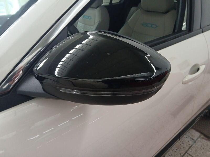 FIAT 600 (2023-->) Hybrid 110 CV DCT MHEV La Prima