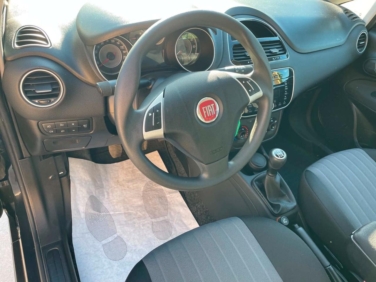 Fiat Punto 1.3 MJT II S&S 95 CV 5 porte Street