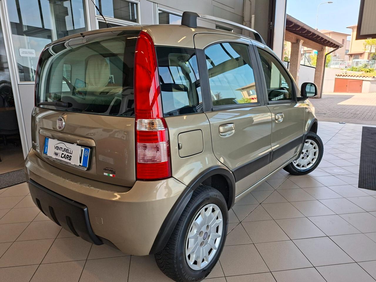 Fiat Panda 1.2 4x4 Climbing CON GPL