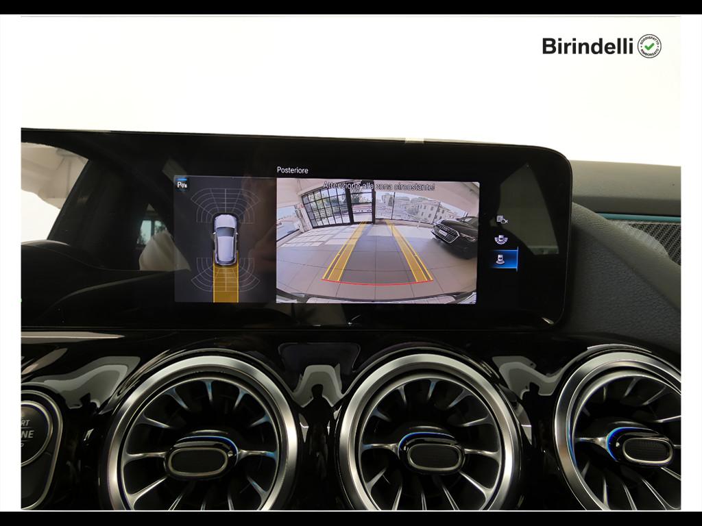 Mercedes-Benz GLA (H247) - GLA 200 d Automatic Premium