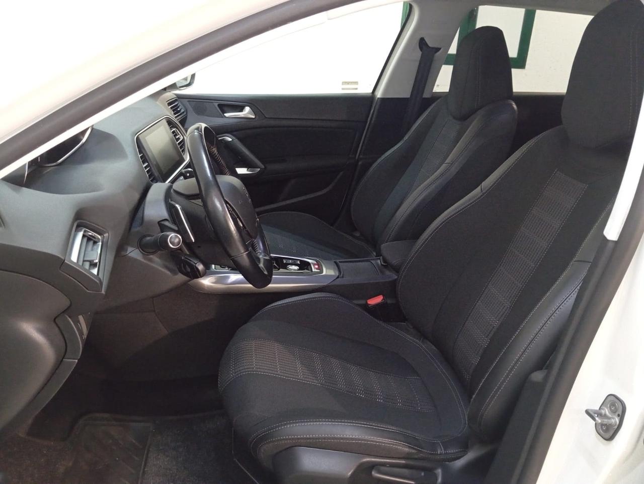 Peugeot 308 BlueHDi 130 S&S SW Active