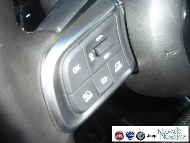 FIAT 600 Hybrid 110CV DCT6 MHEV La Prima NAVI / TELECAMERA