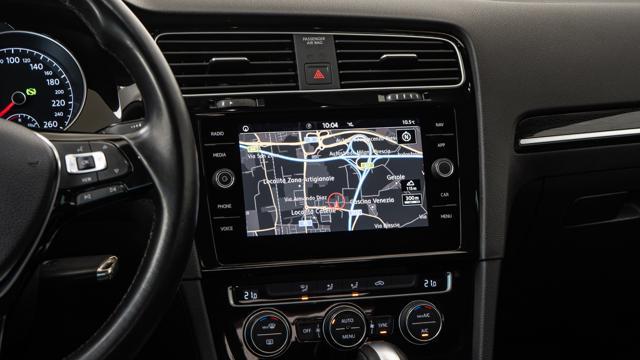 VOLKSWAGEN Golf 1.5 TGI DSG 5p. Executive UNIPRO NEOPATENTATI
