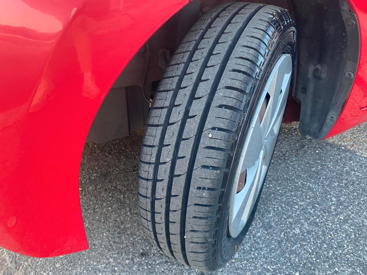 TOYOTA Aygo 1.0 70Cv 5porte X-Play UNICO PROPRIETARIO