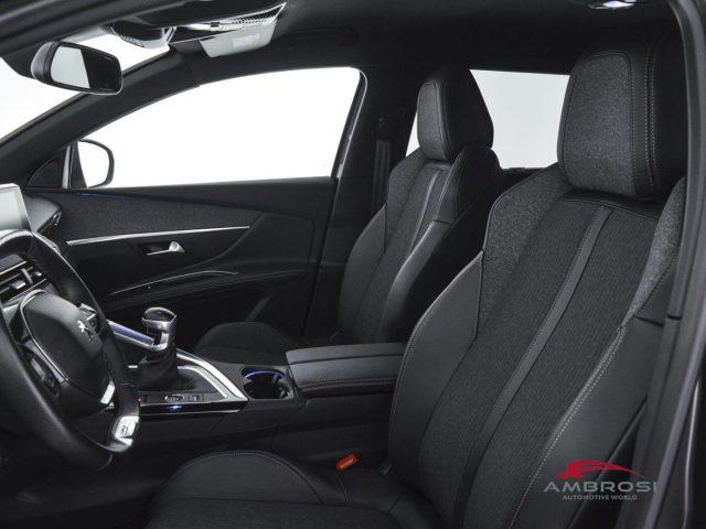 PEUGEOT 5008 BlueHDi 130 S&S GT Line