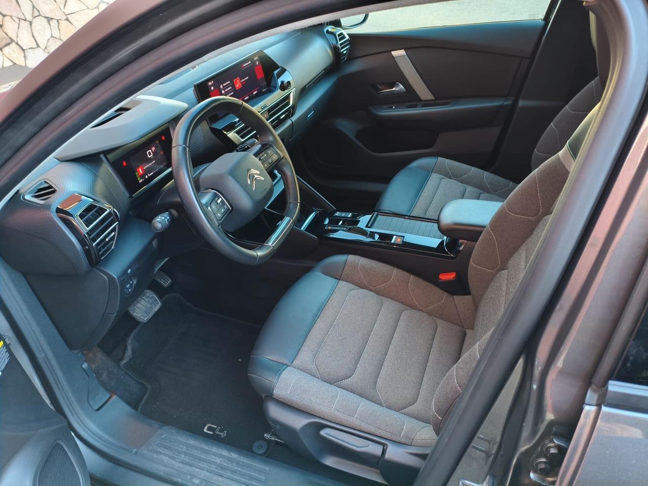 Citroen C4 BlueHDi 130 S&S EAT8 Feel Pack