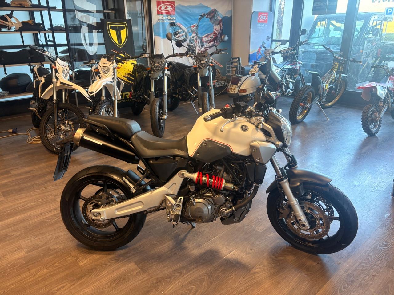 Yamaha MT-03