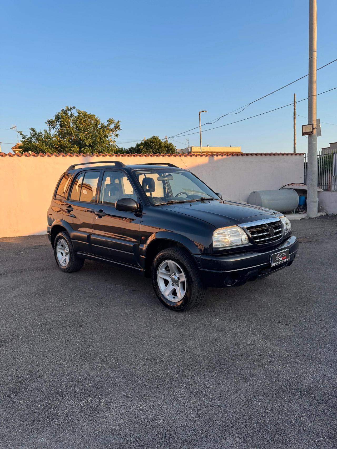Suzuki Grand Vitara 2.0