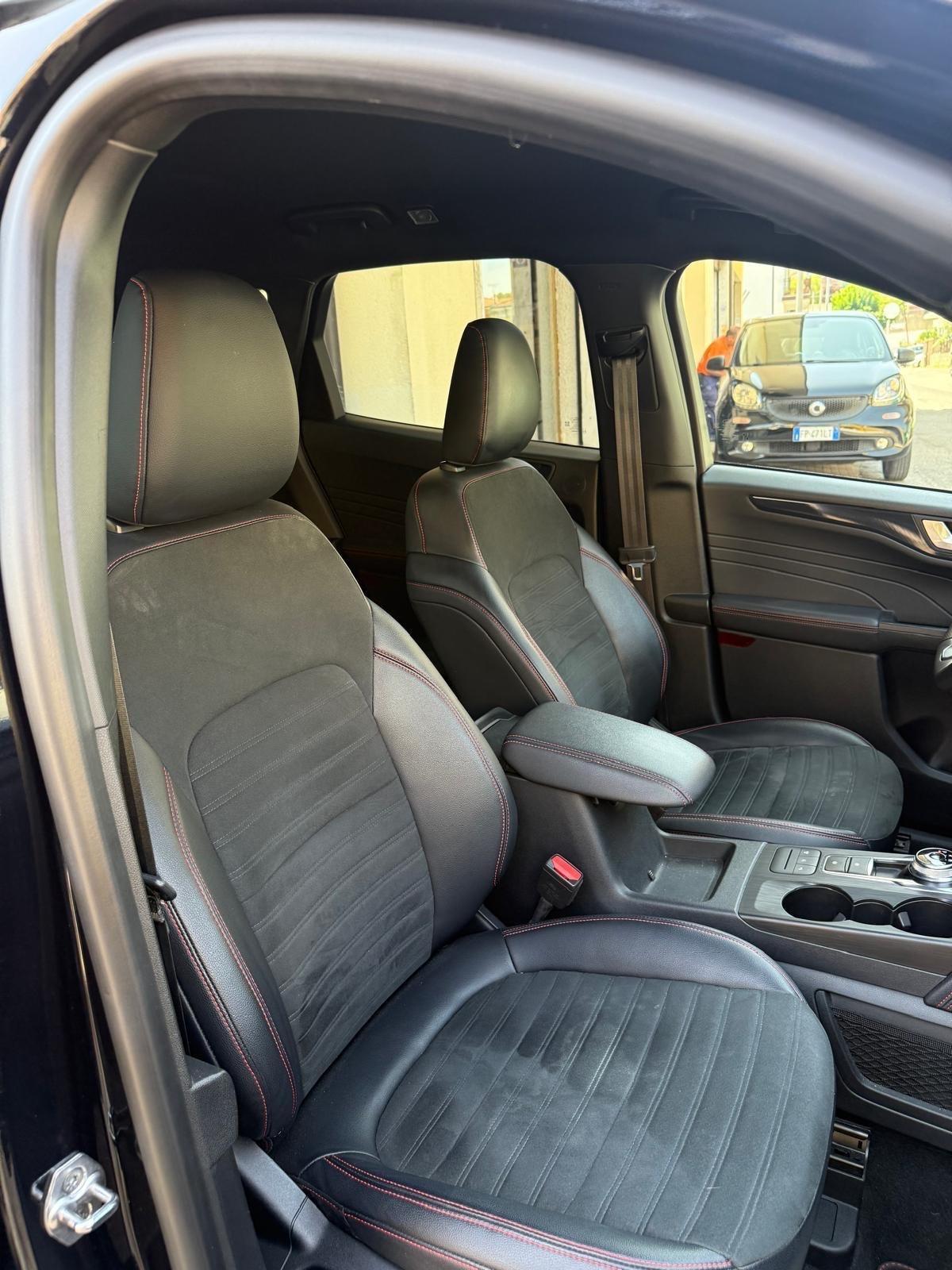 Ford Kuga AWD ST-Line X