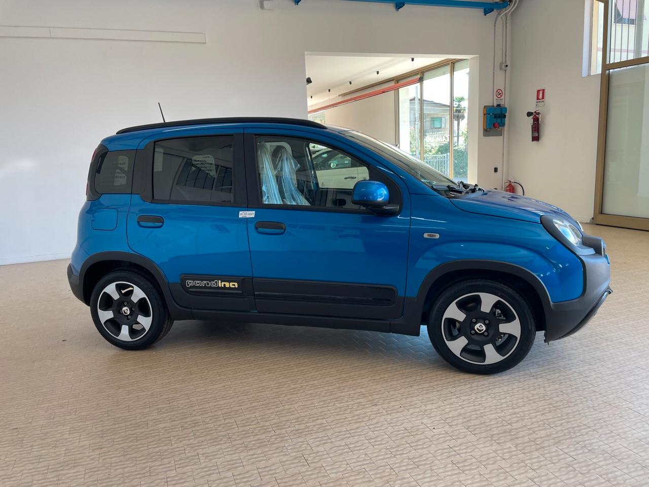 Fiat Panda 1.0 FireFly Hybrid Pandina CROSS Km0