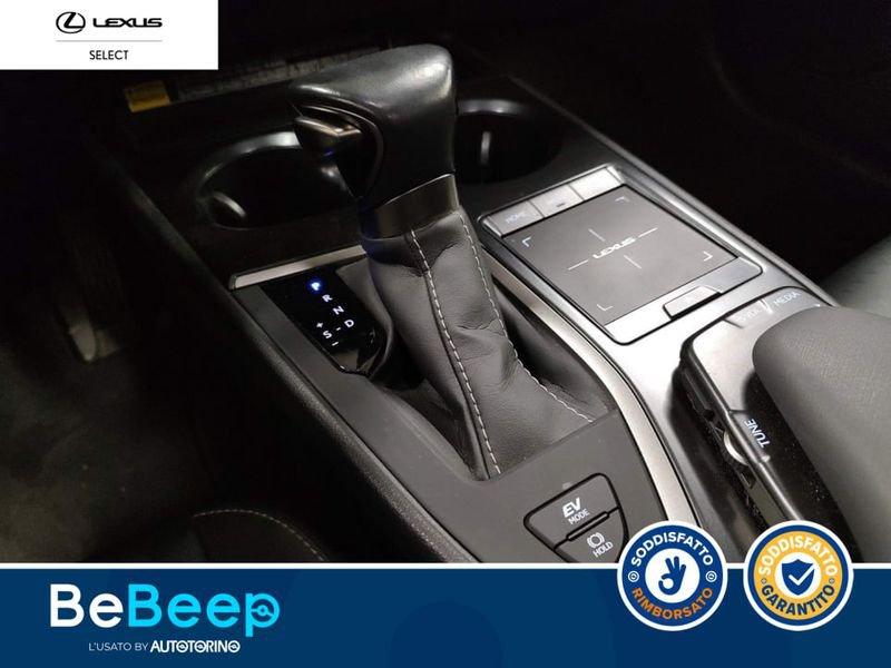 Lexus UX 250H 2.0 MIDNIGHT 4WD CVT