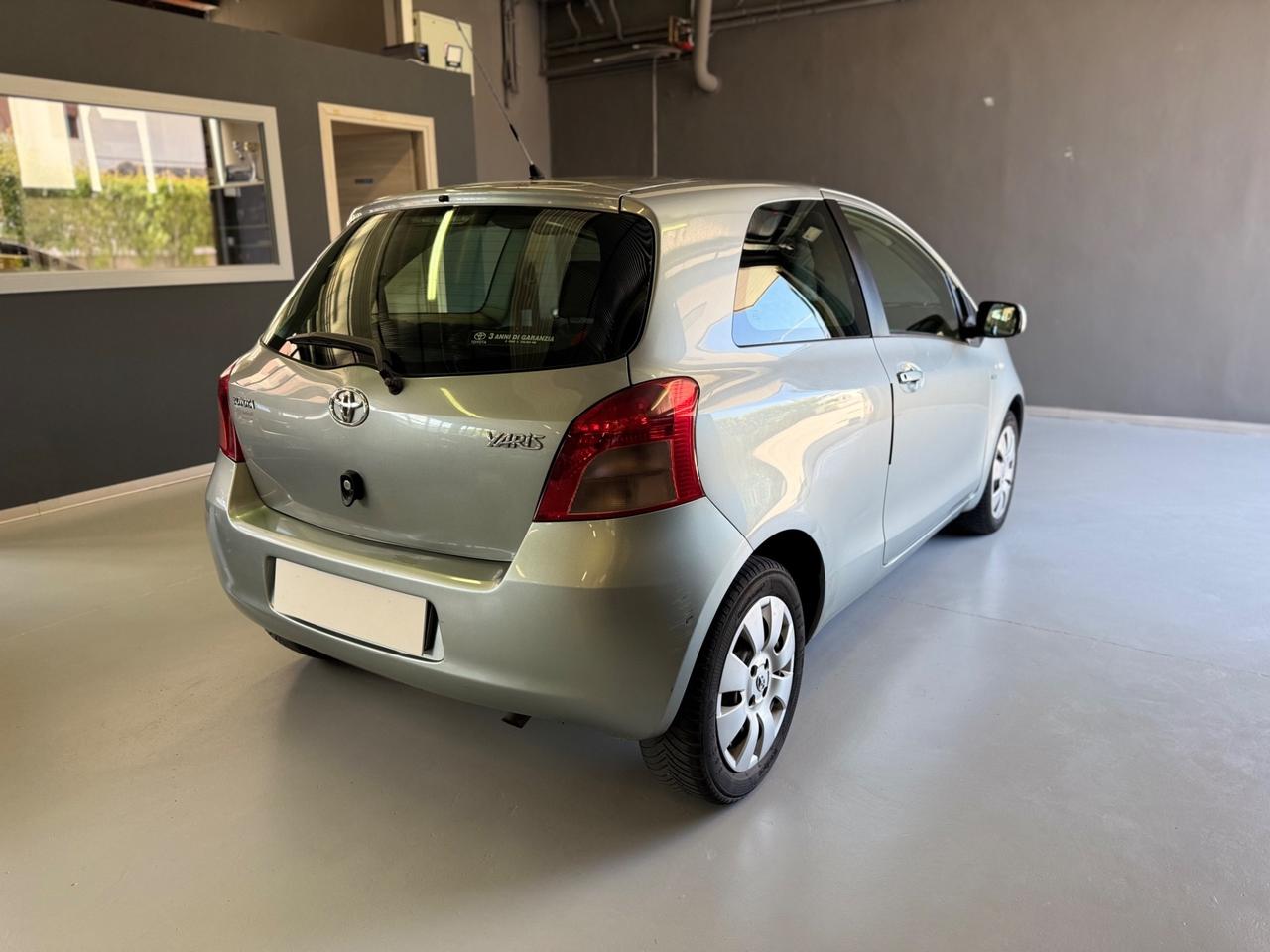Toyota Yaris 1.4 D-4D 3 porte