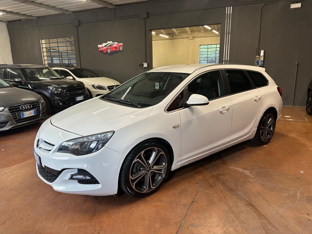 Opel Astra 2.0 BiTurbo CDTI 195CV S&S Sports Tourer