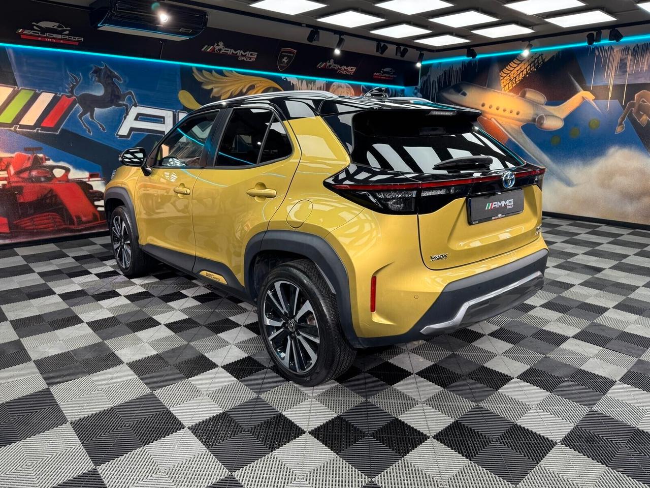 Toyota Yaris Cross 1.5 Hybrid 5p. E-CVT AWD-i Premiere (087)