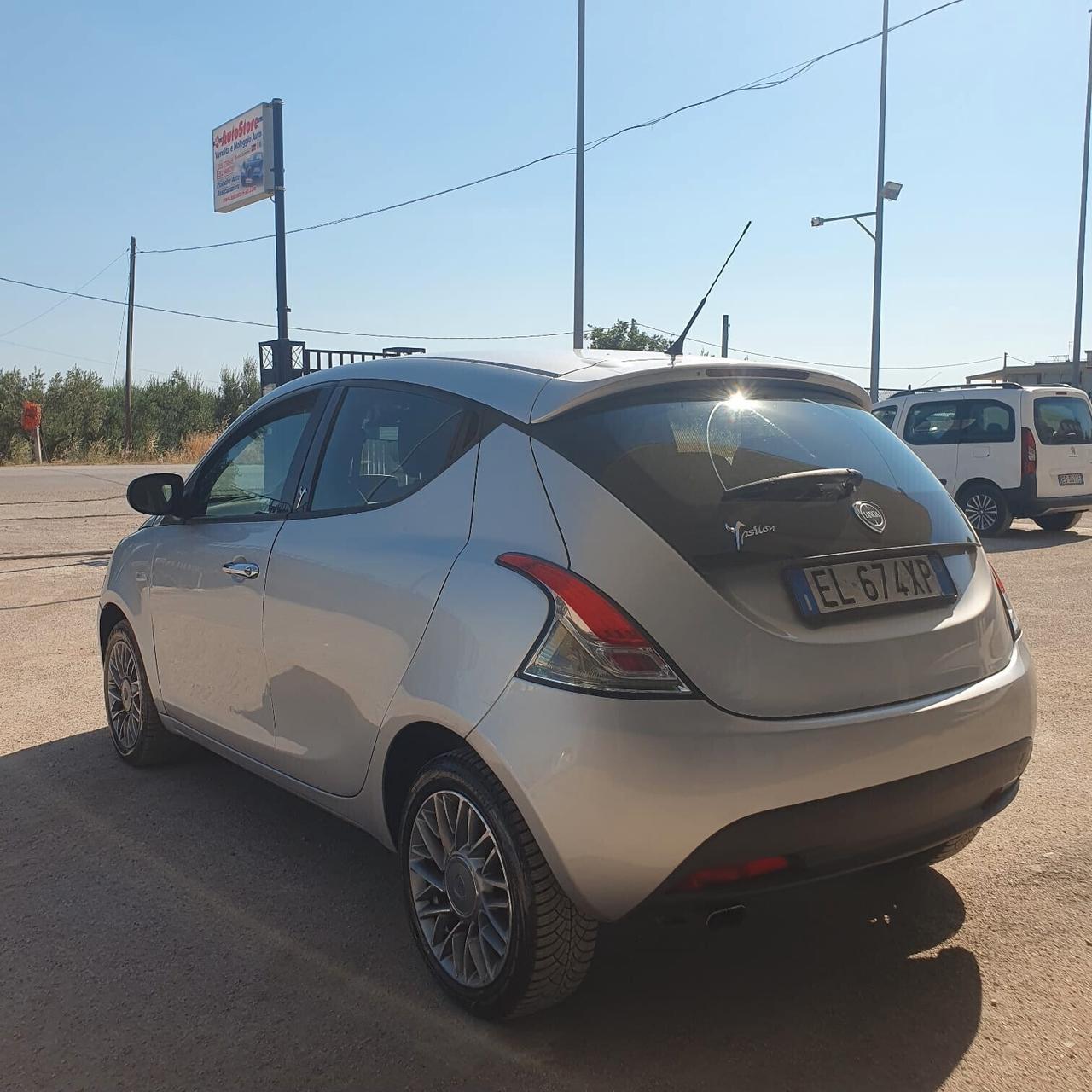 Lancia Ypsilon 1.3 MJT 16V 95 CV 5 porte S&S Platinum