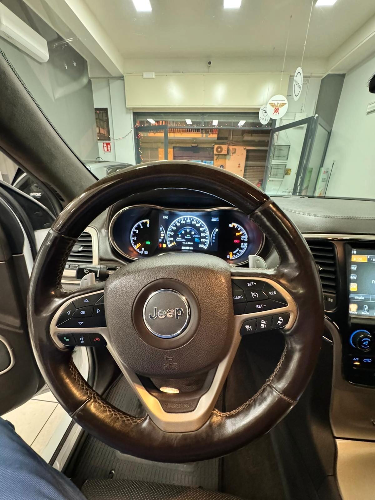 Jeep Grand Cherokee 3.0 V6 CRD 250 CV Multijet II Summit