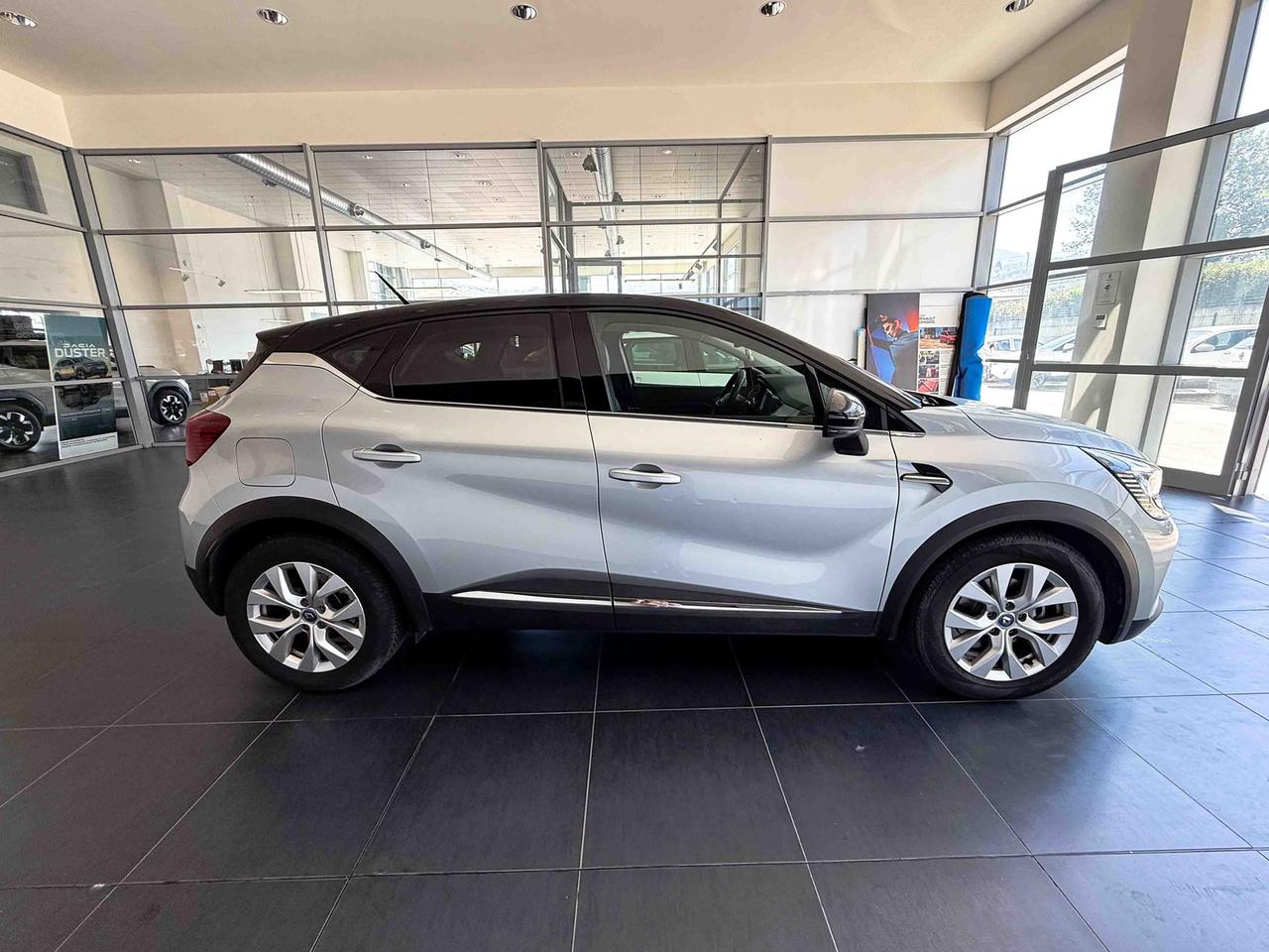Renault Captur 1.6 e-tech phev intens 160cv auto