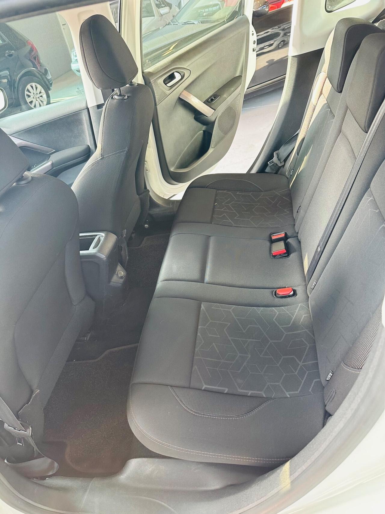 Peugeot 2008 PureTech 82 Allure